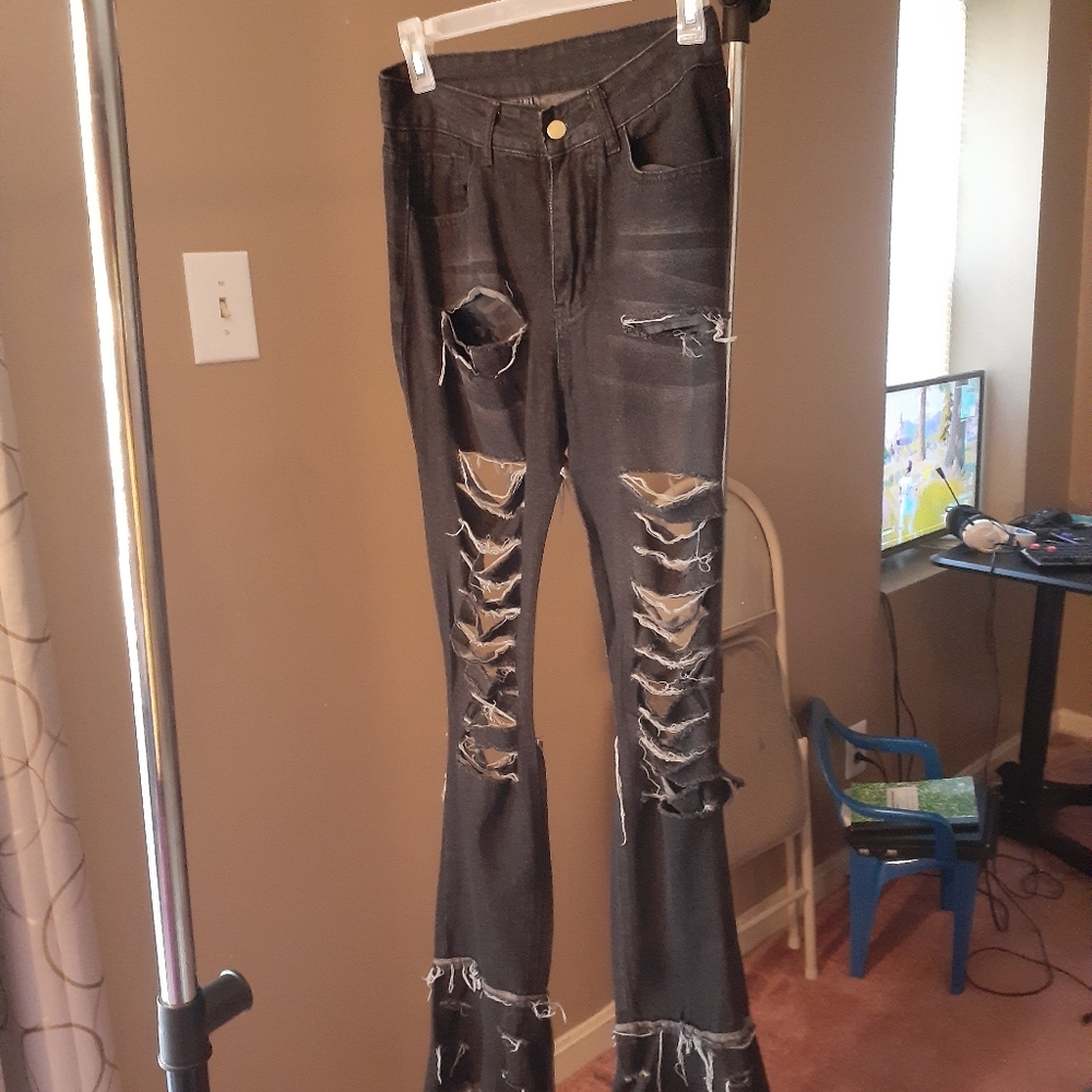 Womans Ripped Jeans
